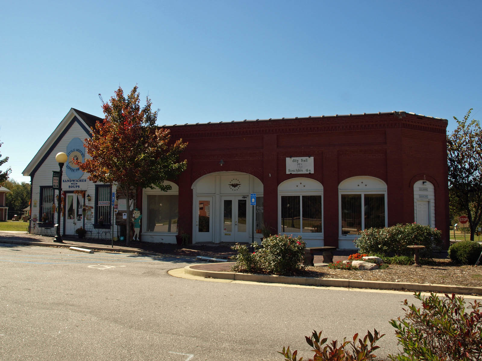 A real view of Hoschton, Georgia